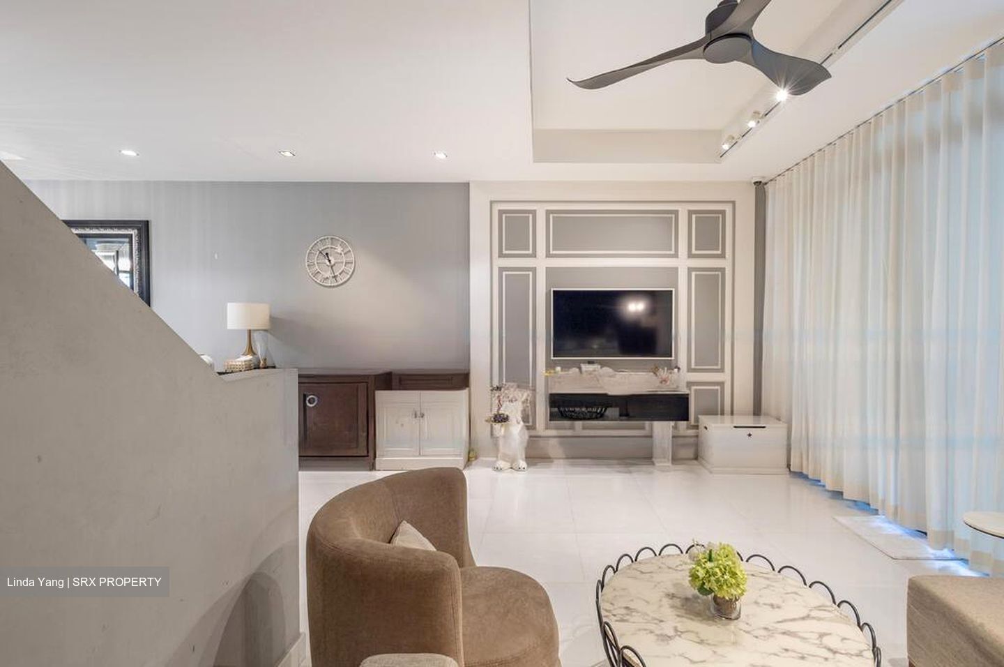 Hillcrest Villa (D11), Terrace #450824401